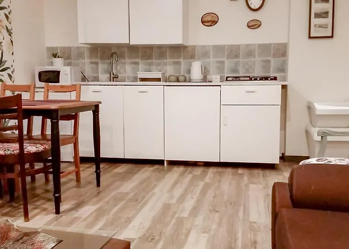 Everysky - Konstytucji 3 Maja 55 アパート