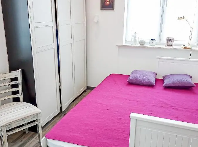 Everysky - Konstytucji 3 Maja 55 カルパッチ